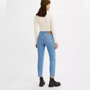 Levi’s Wedgie Straight Ankle Raw Hem Jeans